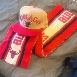 ❤️‍🔥❤️‍🔥NEW❤️‍🔥❤️‍🔥 Chicago Bulls scarf and hat
NWOT